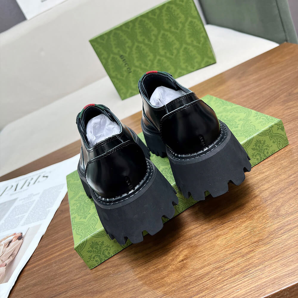 GUCCI Women s lace-up with Web