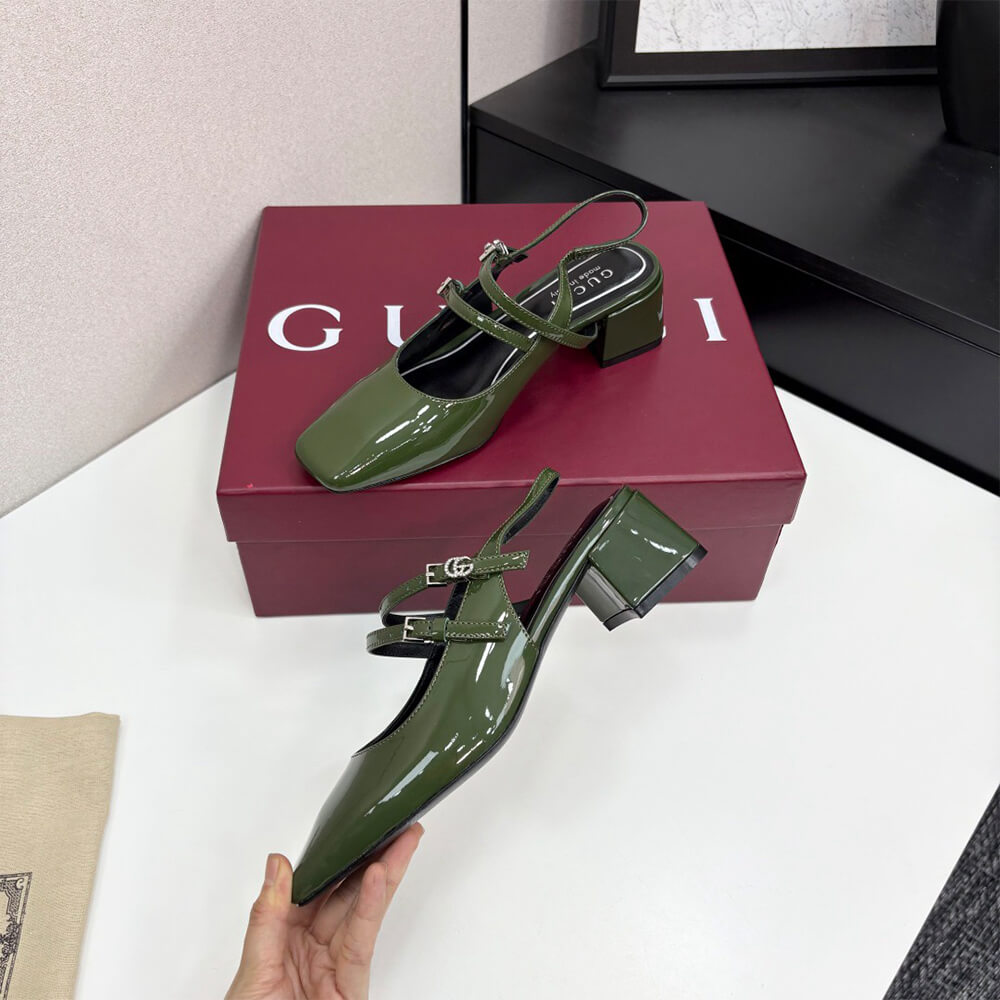 Gucci Women s pump with Double G