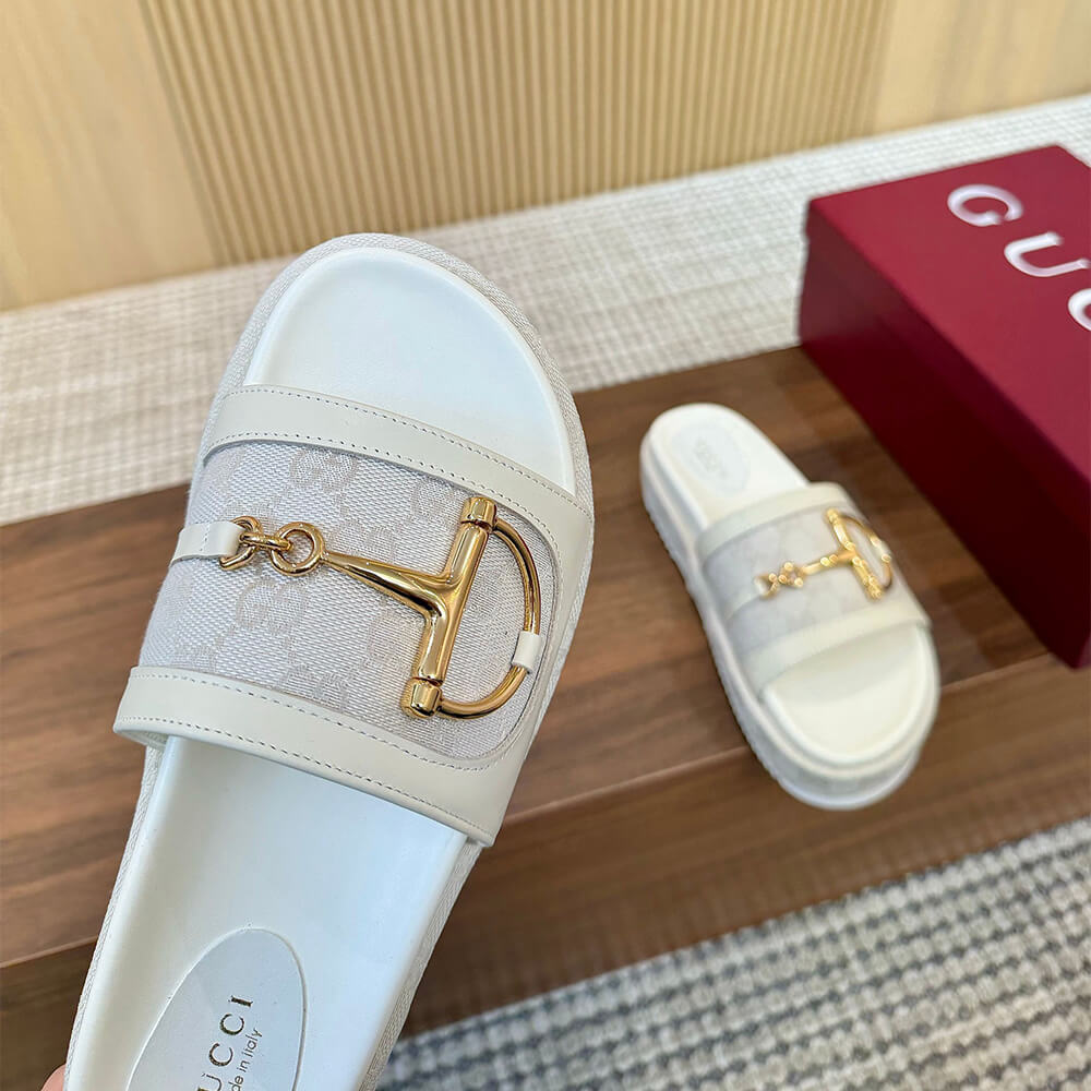 GUCCI Women s platform slide sandal