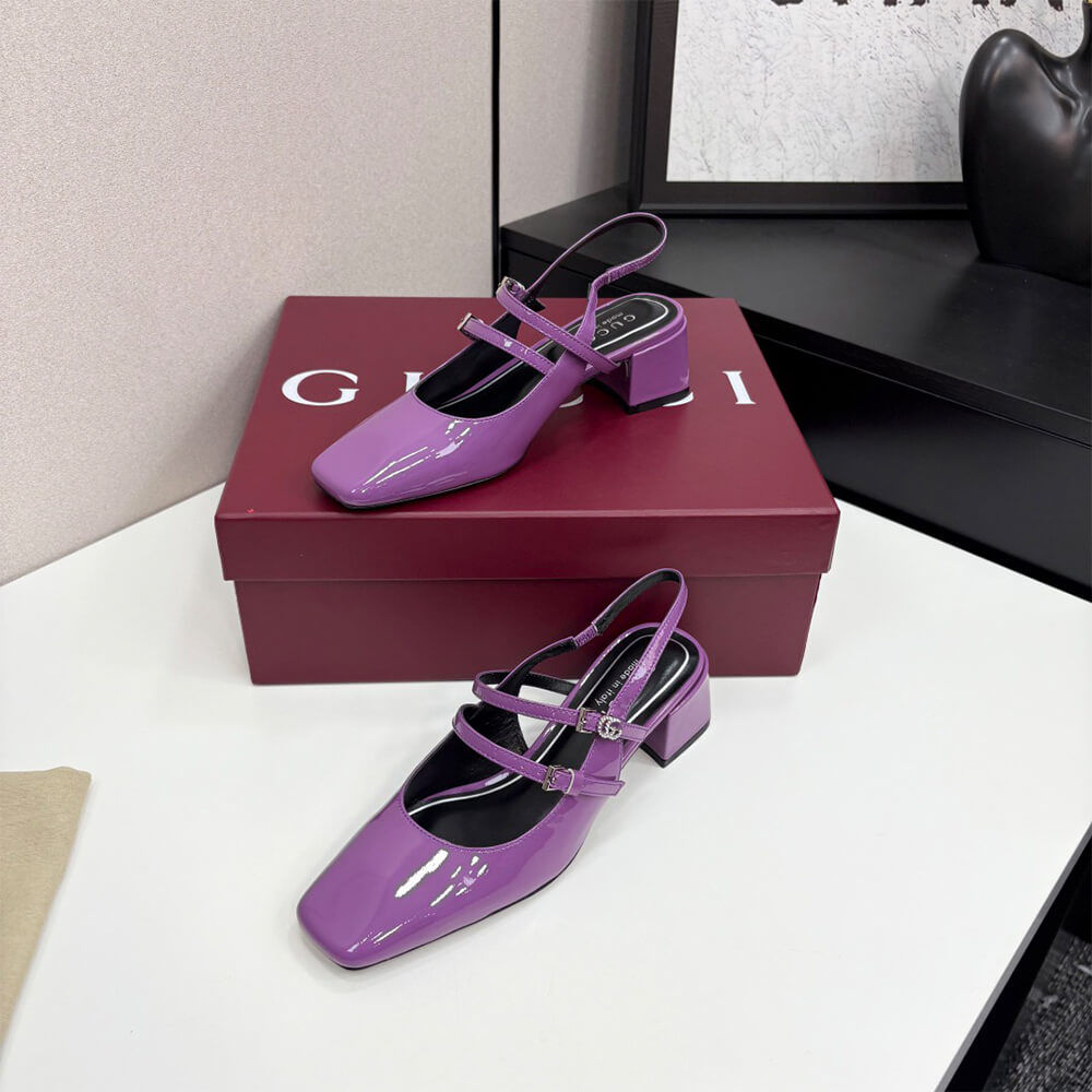 Gucci Women s pump with Double G