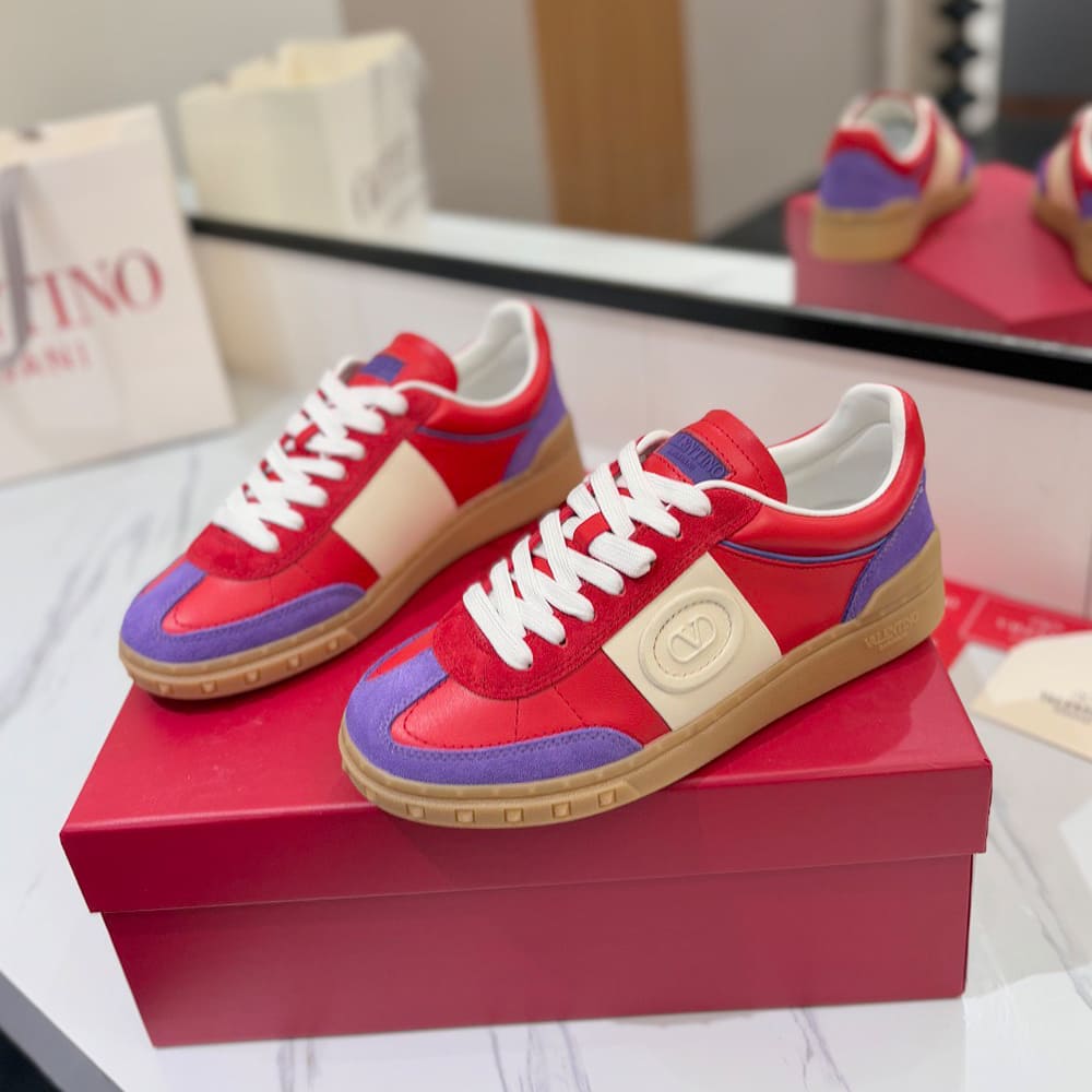 VALENTINO UPVILLAGE women s low-top sneakers
