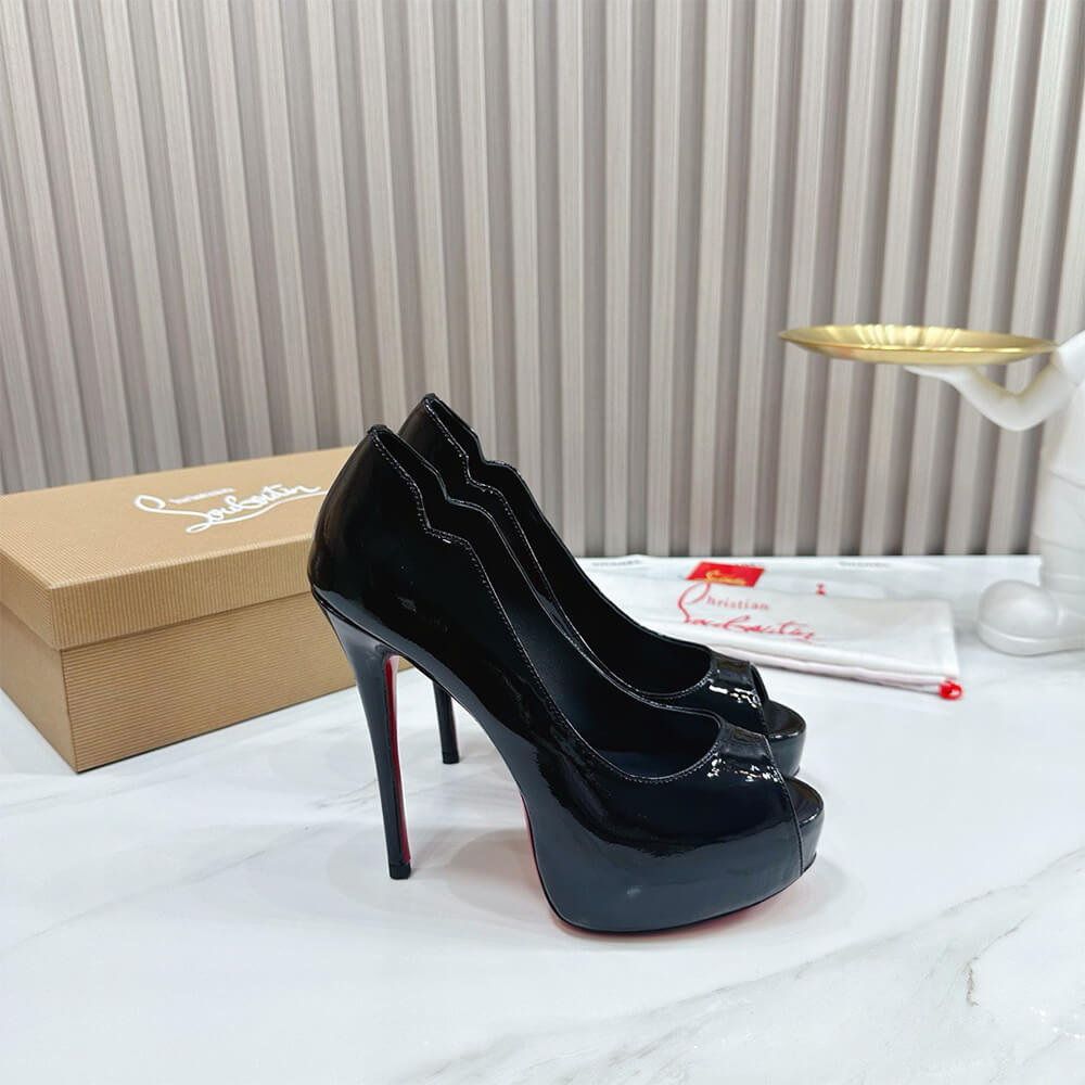 LOUBOUTIN Hot Chick Alta