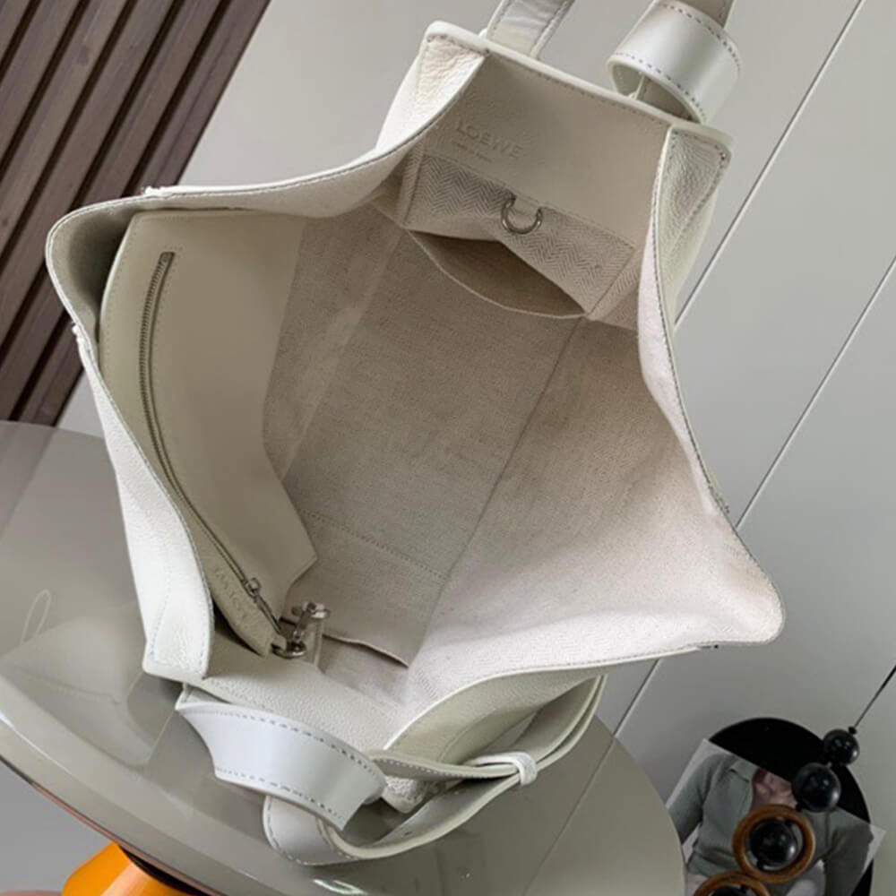 Small Hammock bag in soft grained calfskin(HIGH-END GRADE)