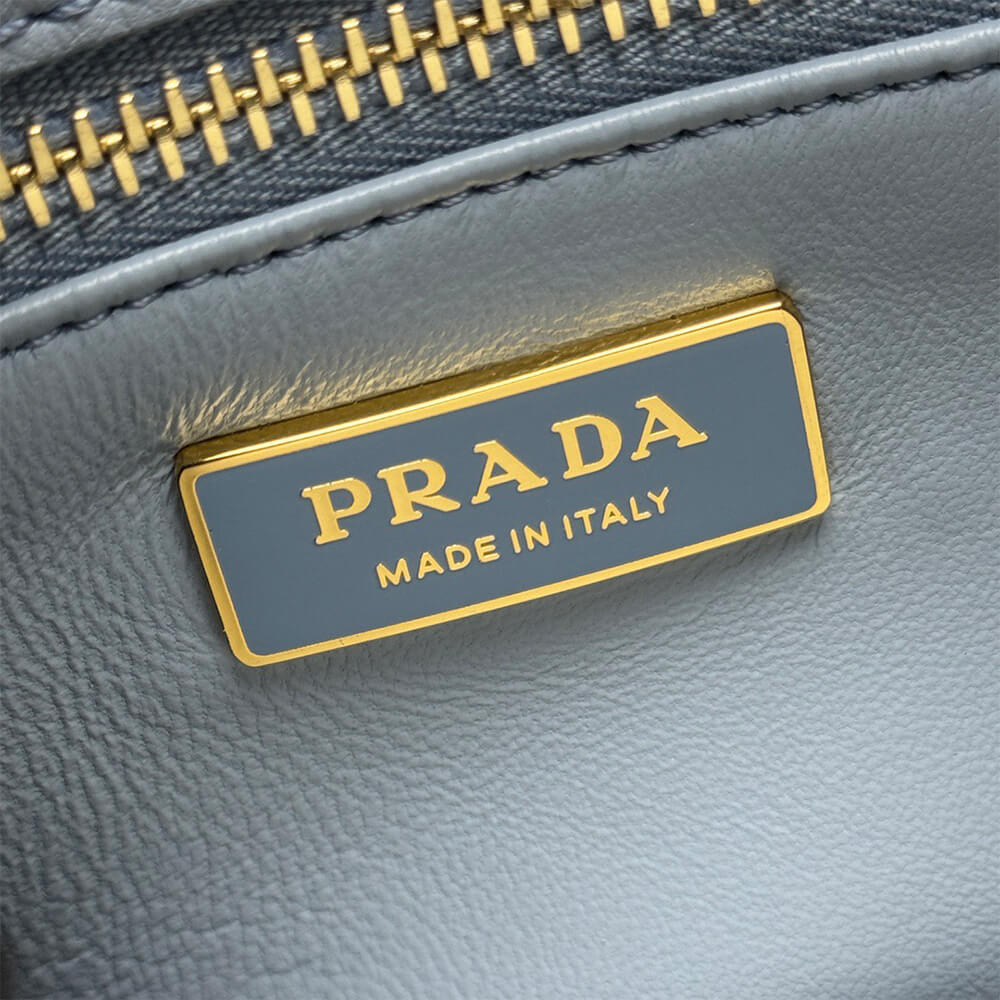 Prada Small Prada Galleria Saffiano leather bag(HIGH-END GRADE)