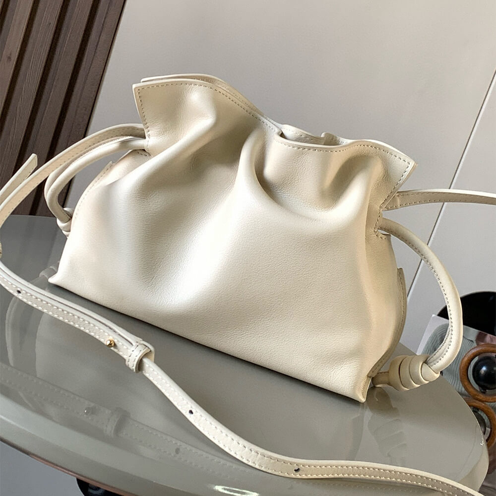 Loewe Mini Flamenco clutch in nappa calfskin(HIGH-END GRADE)