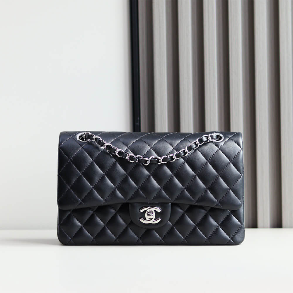 CHANEL CLASSIC FLAP HANDBAG(TAX-FREE Grade)