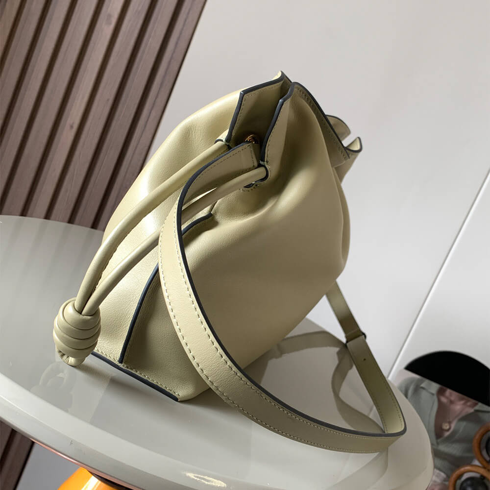 LOEWE Medium Flamenco clutch in nappa calfskin(HIGH-END GRADE)