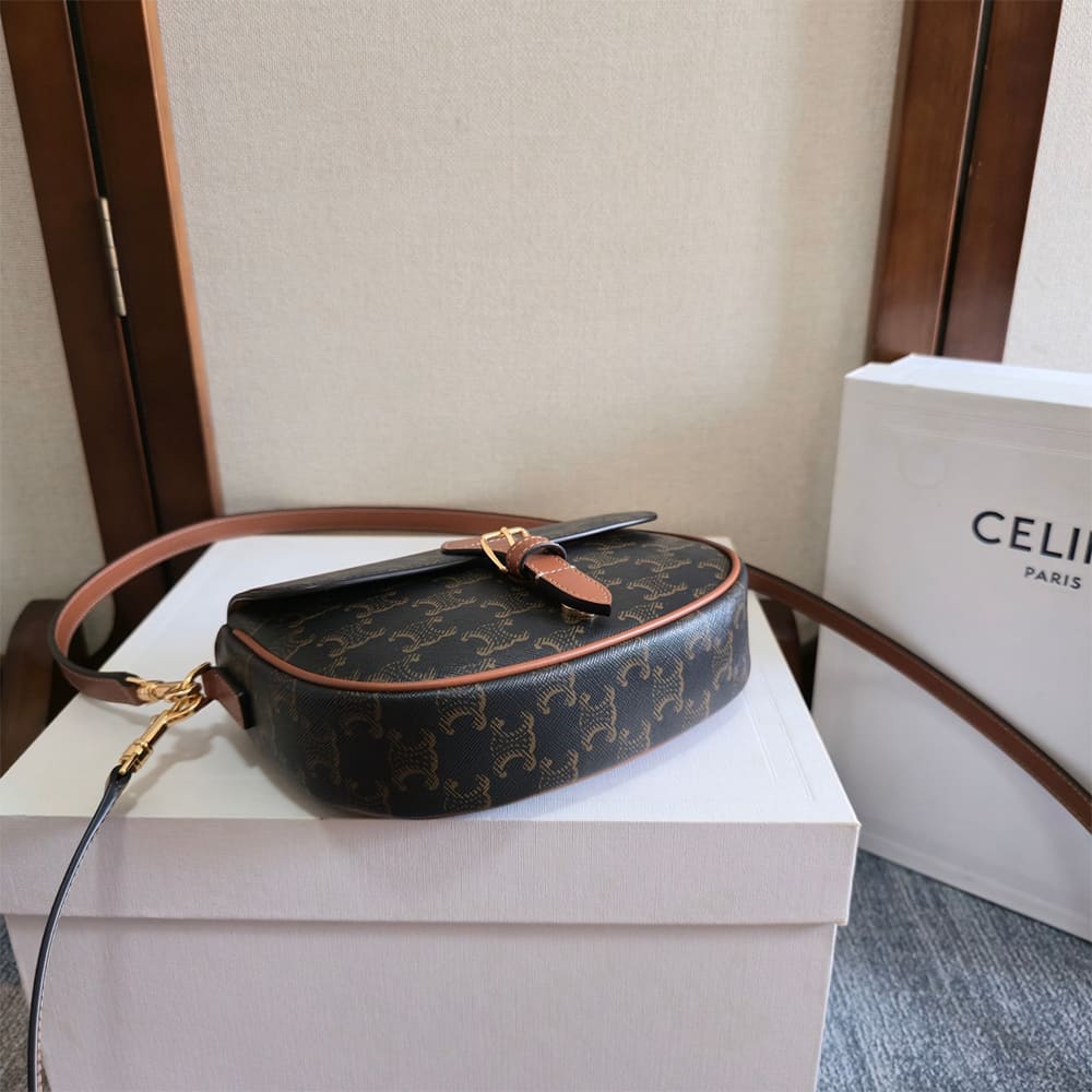 Celine FOLCO SHOULDER BAG IN Triomphe Canvas and Calfskin