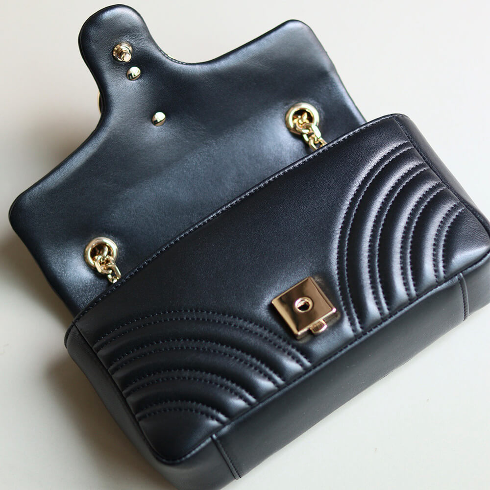 NEW GG Marmont small shoulder bag