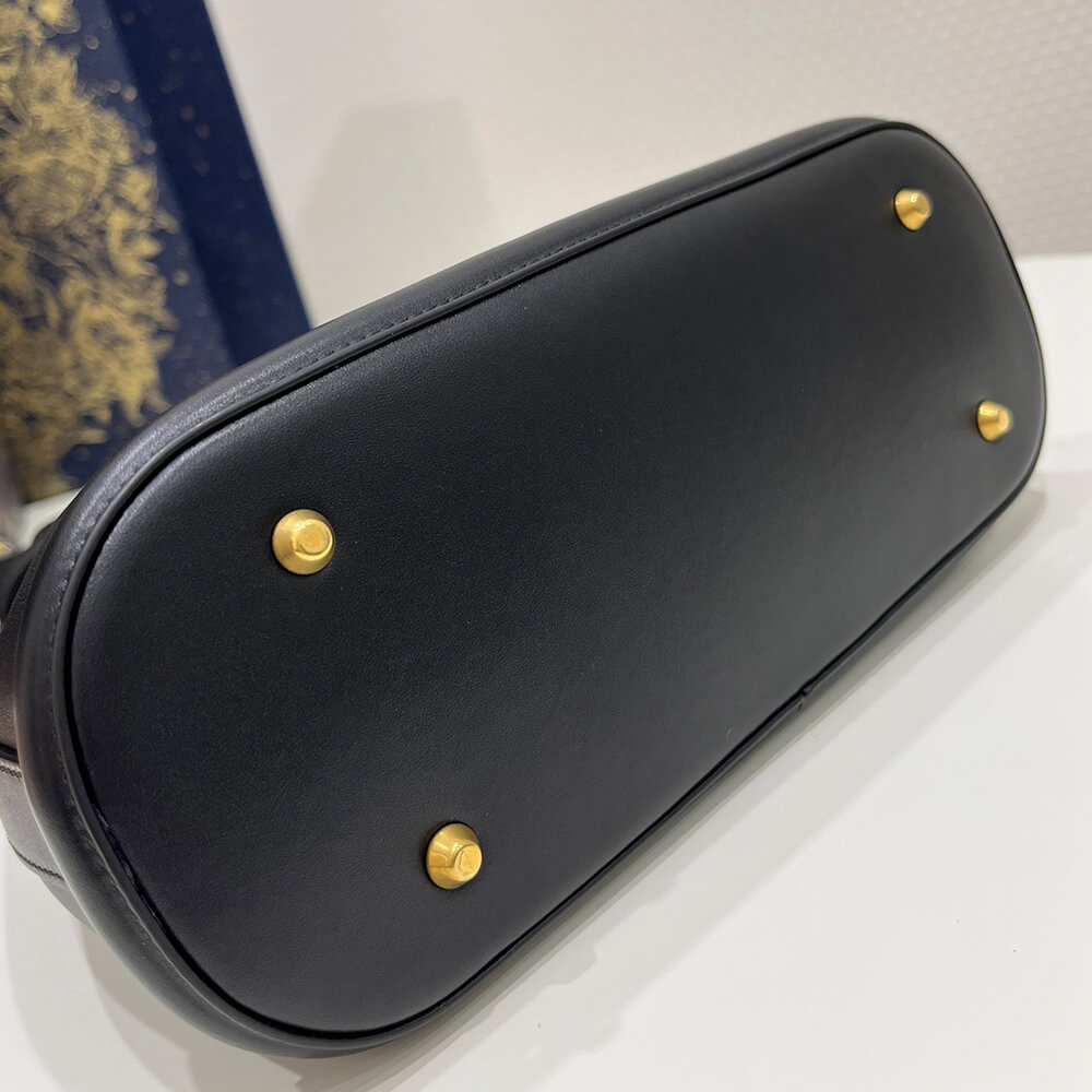 MEDIUM C EST DIOR BAG