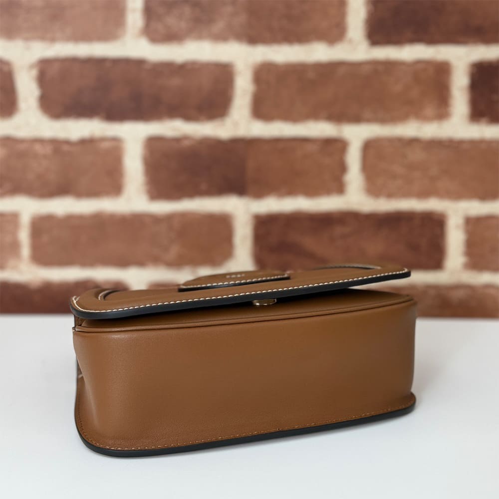 Gucci Blondie small shoulder bag