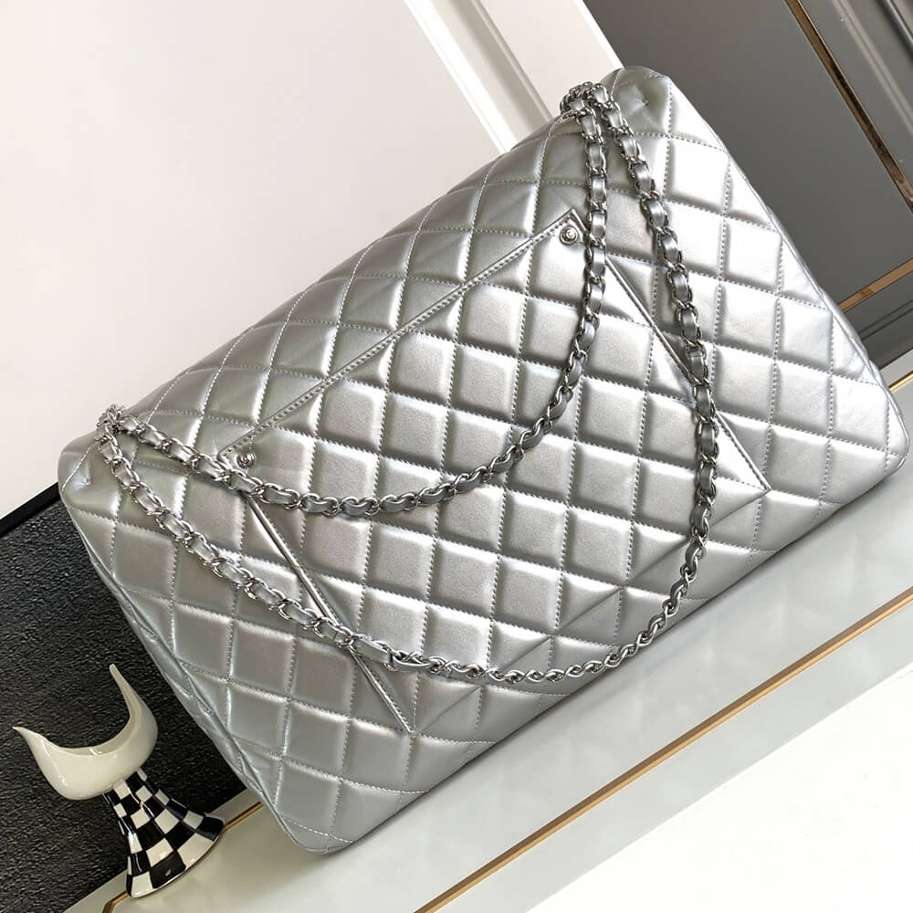 Chanel XXL Flap Bag(HIGH-END GRADE)