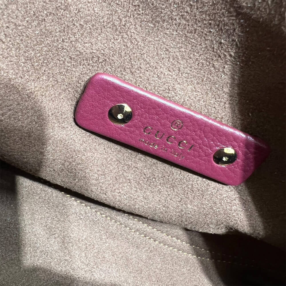 Gucci Softbit medium top handle bag(HIGH-END GRADE)